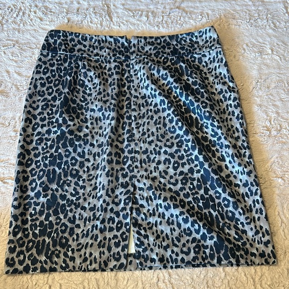 Animal Print skirt in size M •F21 - Picture 10 of 12
